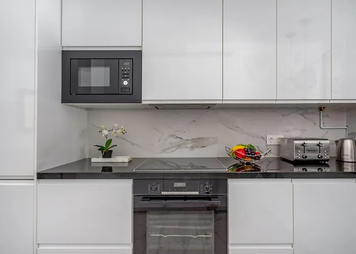 Real By Interhome * Marbella